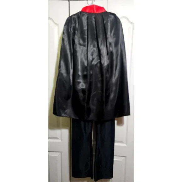 Spirit Halloween Vampire Costume Deluxe Boys 12-14 Cape Fangs Shirt Dracula Kids - Picture 4 of 8